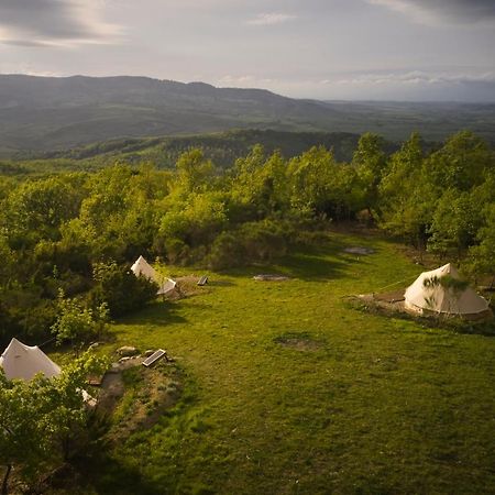 Agricola Ombra - Tents In Nature Hotel Lajatico Luaran gambar