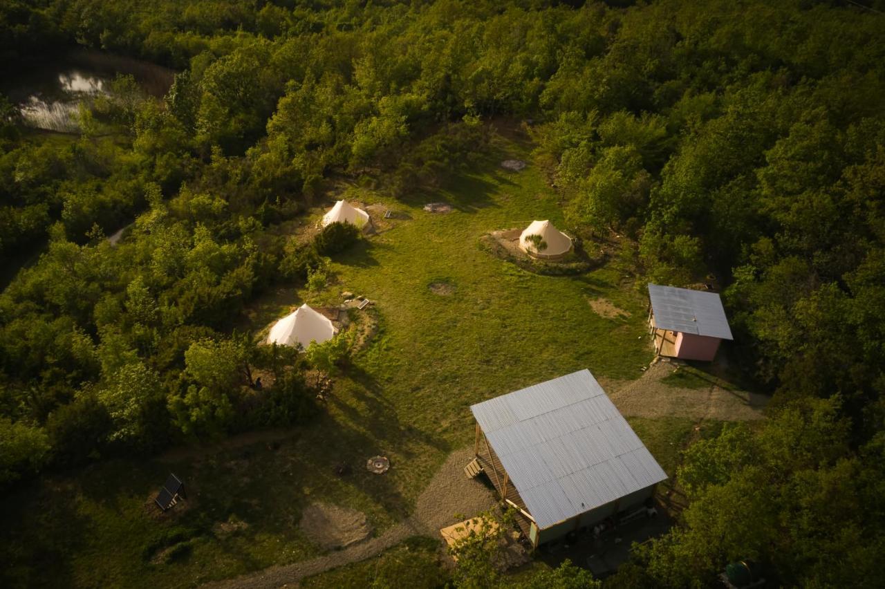 Agricola Ombra - Tents In Nature Hotel Lajatico Luaran gambar