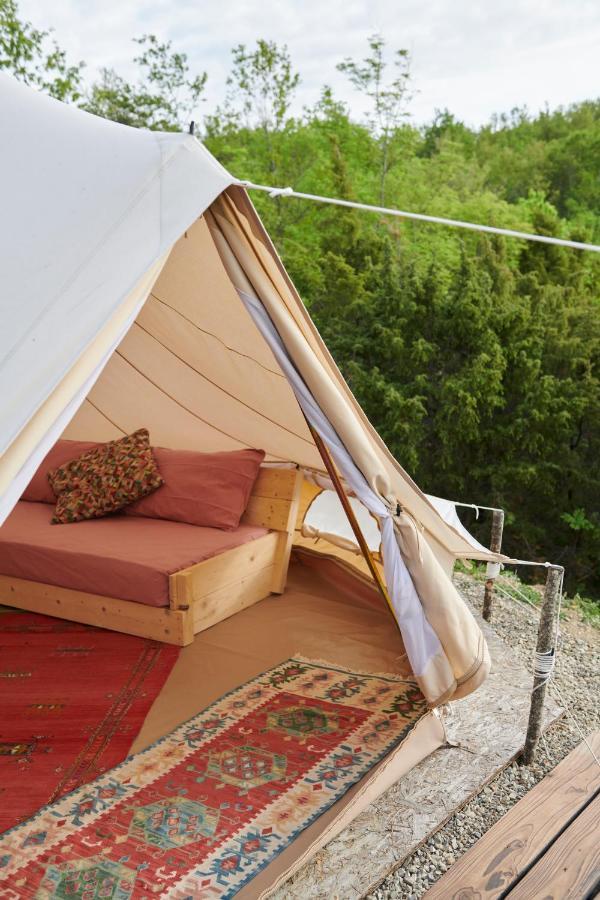 Agricola Ombra - Tents In Nature Hotel Lajatico Luaran gambar